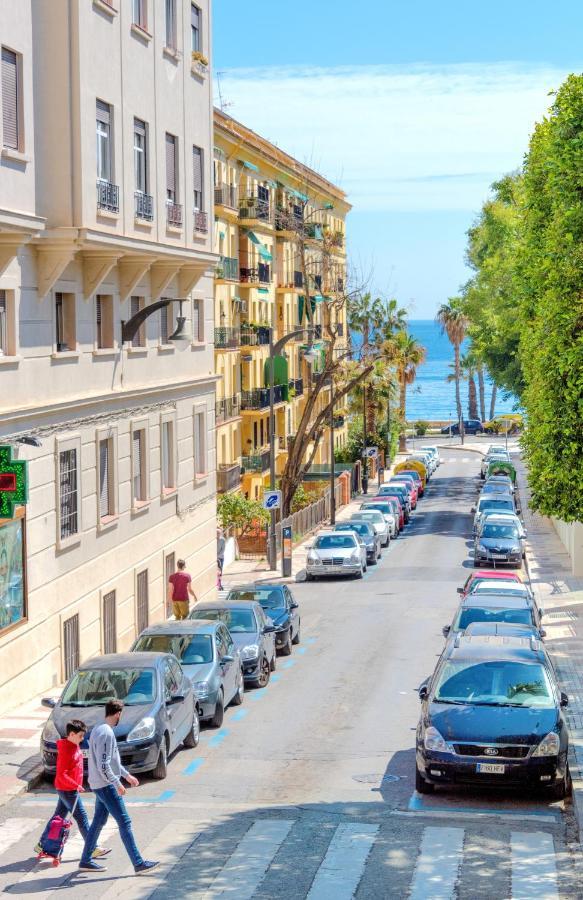 Genteel Home Paseo De Reding Малага Екстериор снимка