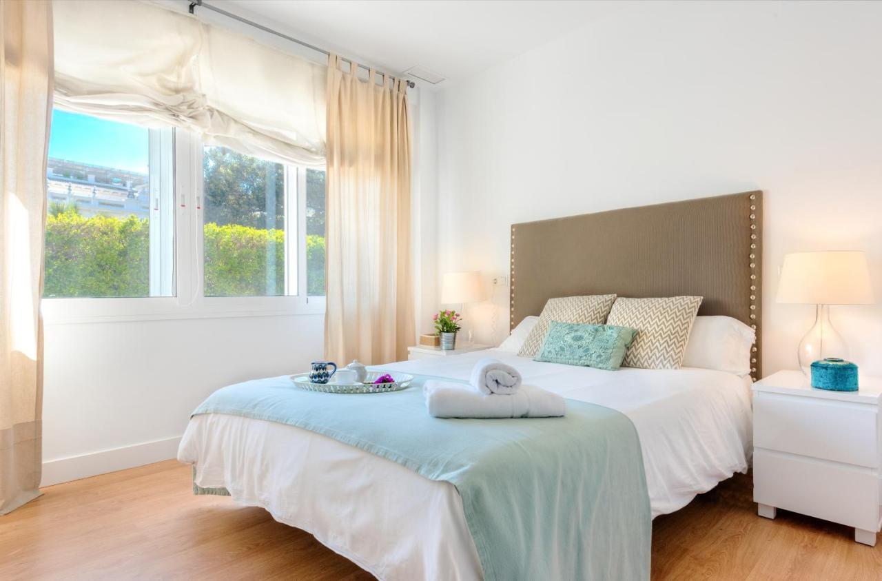 Genteel Home Paseo De Reding Малага Екстериор снимка